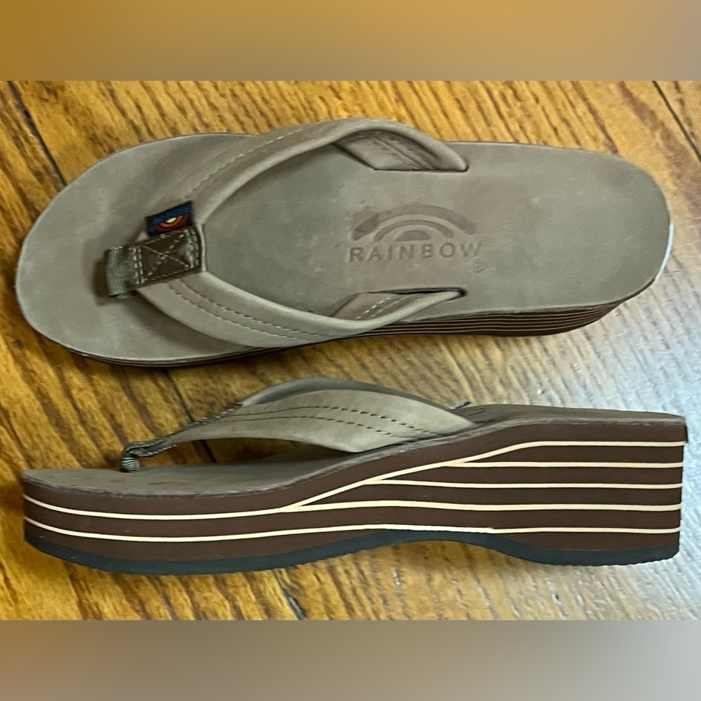 Rainbow Wedge Thong Sandals, Tan